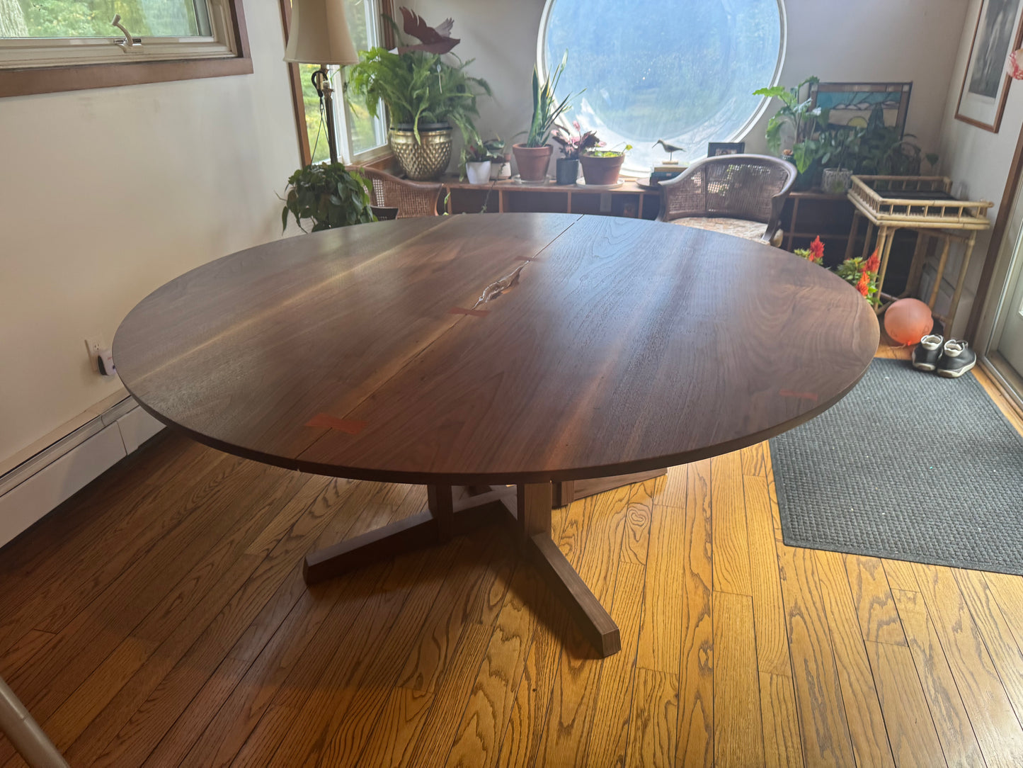 Nakashima Style 6ft Round Dining Table